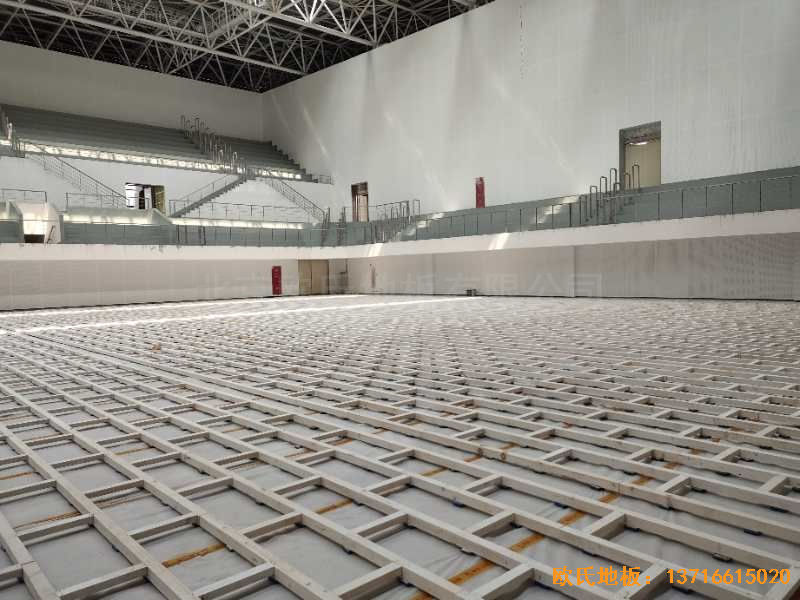 四川達(dá)州文理學(xué)院運(yùn)動(dòng)木地板鋪設(shè)案例