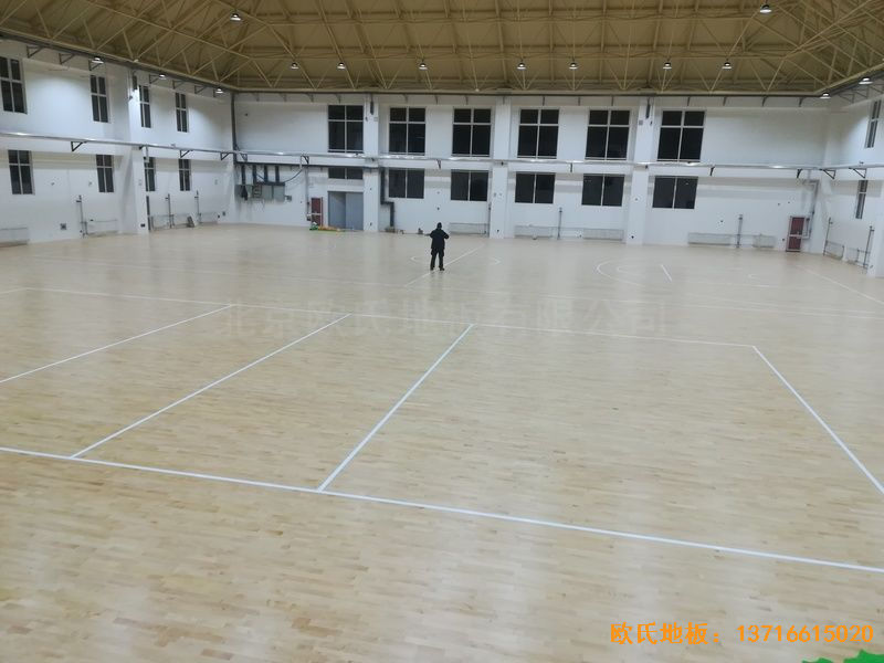 山東濟(jì)南歷城區(qū)小學(xué)運(yùn)動(dòng)地板鋪裝案例