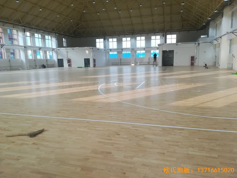山東濟(jì)南歷城區(qū)小學(xué)運(yùn)動(dòng)地板鋪裝案例