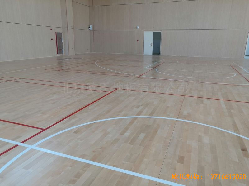 廣州永順大道鐵英中學(xué)體育地板鋪裝案例