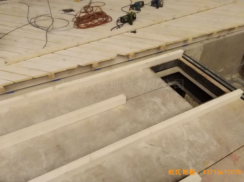 河北廊坊益田同文學(xué)校舞臺運動地板鋪裝案例