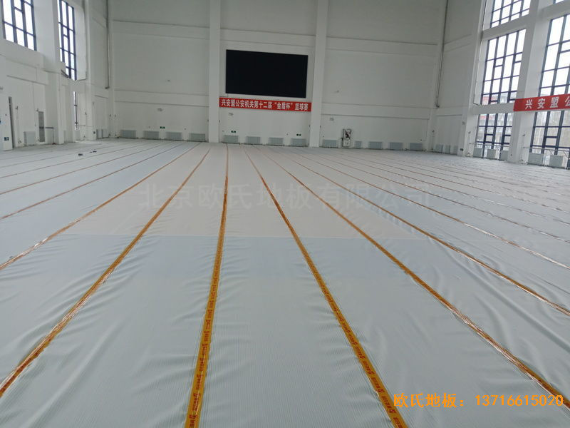 青島黃島區(qū)濱海街道中心小學(xué)體育木地板鋪設(shè)案例