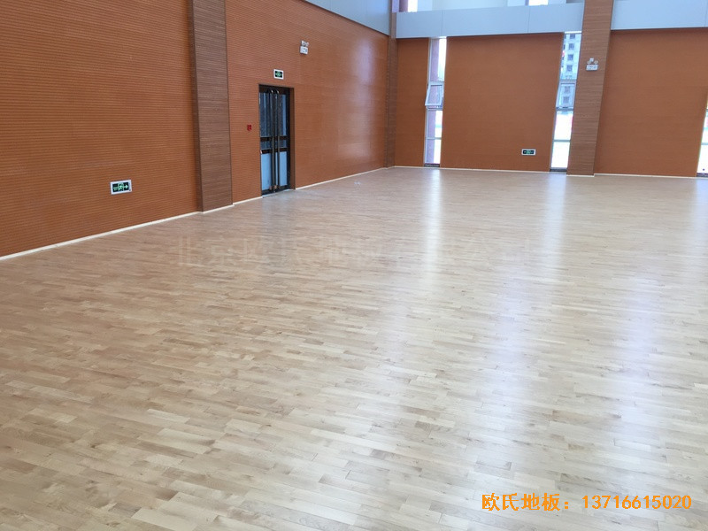 山西晉中榆次區(qū)寇村小學(xué)運(yùn)動(dòng)館體育地板安裝案例1