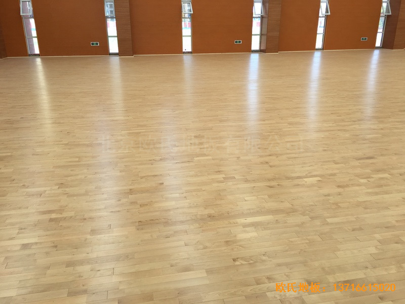 山西晉中榆次區(qū)寇村小學(xué)運(yùn)動(dòng)館體育地板安裝案例2