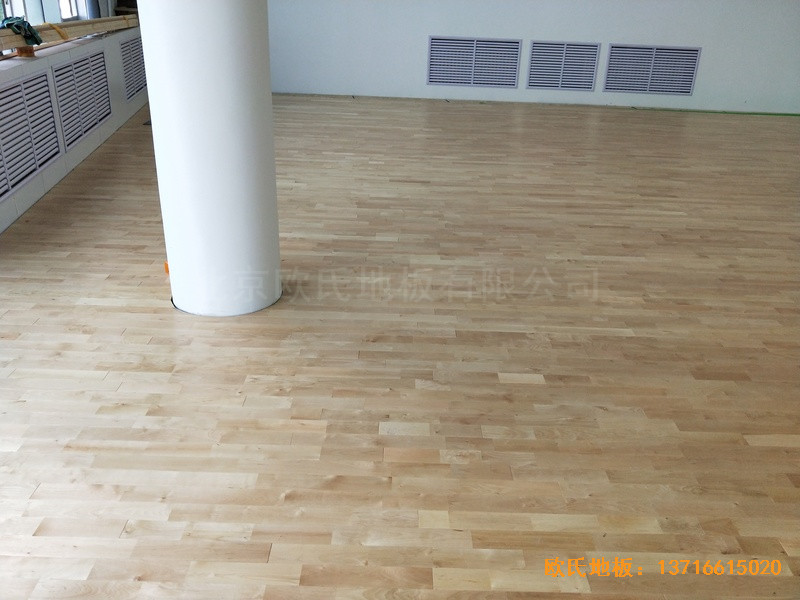 山西長冶高河能源運(yùn)動(dòng)館運(yùn)動(dòng)地板鋪設(shè)案例3