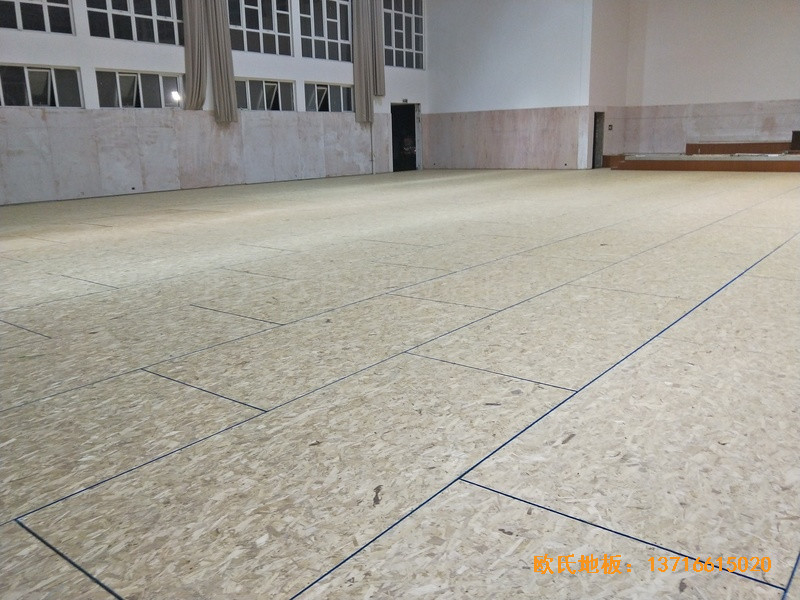 江蘇宿遷消防支隊(duì)籃球館體育地板鋪設(shè)案例2