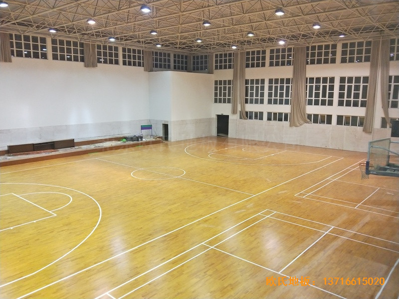江蘇宿遷消防支隊(duì)籃球館體育地板鋪設(shè)案例5