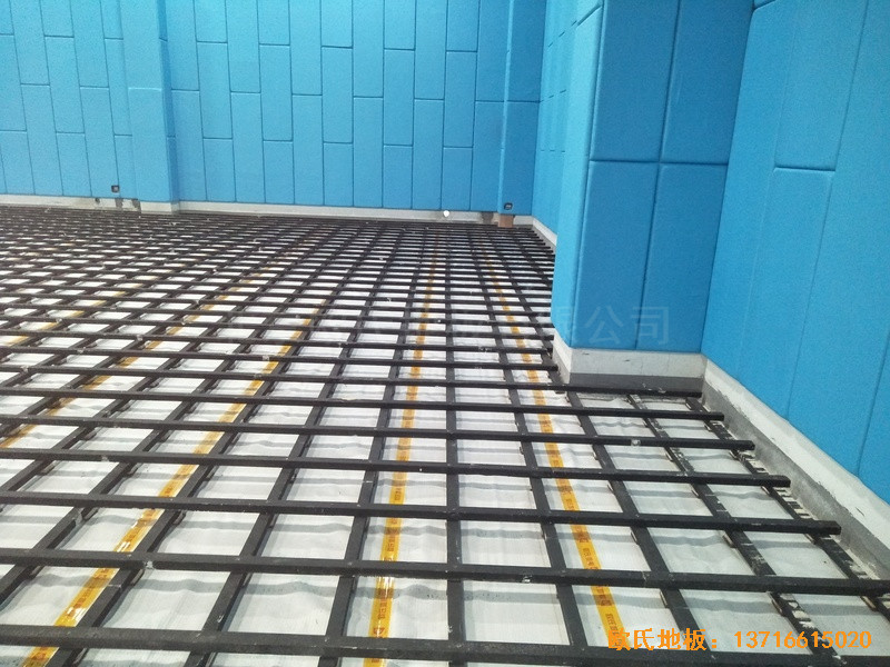 江蘇柘汪鎮(zhèn)港口大廈運動館運動木地板鋪設案例1