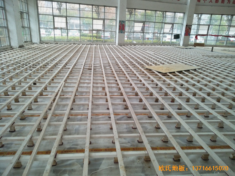 江蘇沭陽如東實驗學校運動館體育木地板鋪裝案例3