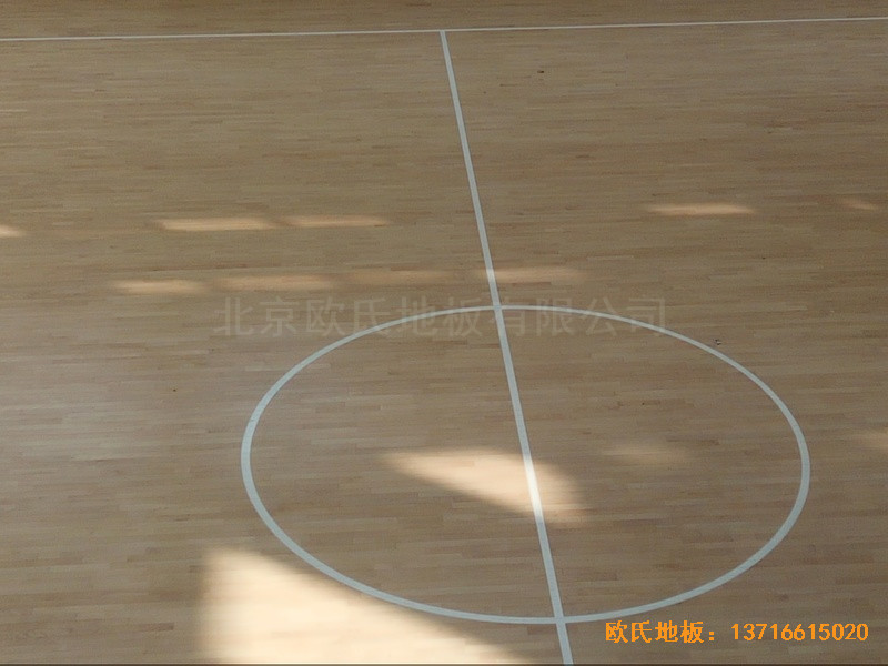 洛陽伊水小學(xué)籃球館運動地板施工案例2