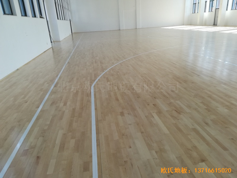 浙江臺州溫嶺消防大隊籃球館運動地板鋪設(shè)案例3