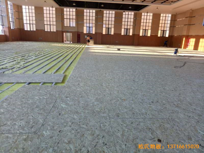 浙江臺州路北街道籃球館體育地板鋪裝案例2