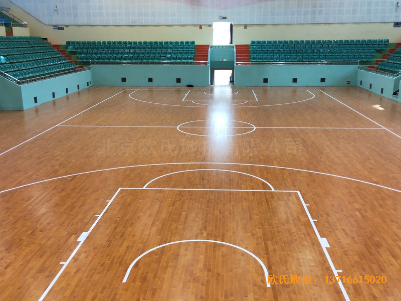 云南官渡區(qū)體育館運動地板施工案例3