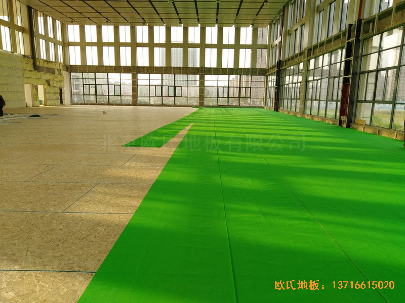 鹽城濱海永寧實驗小學(xué)籃球館運(yùn)動木地板鋪裝案例2