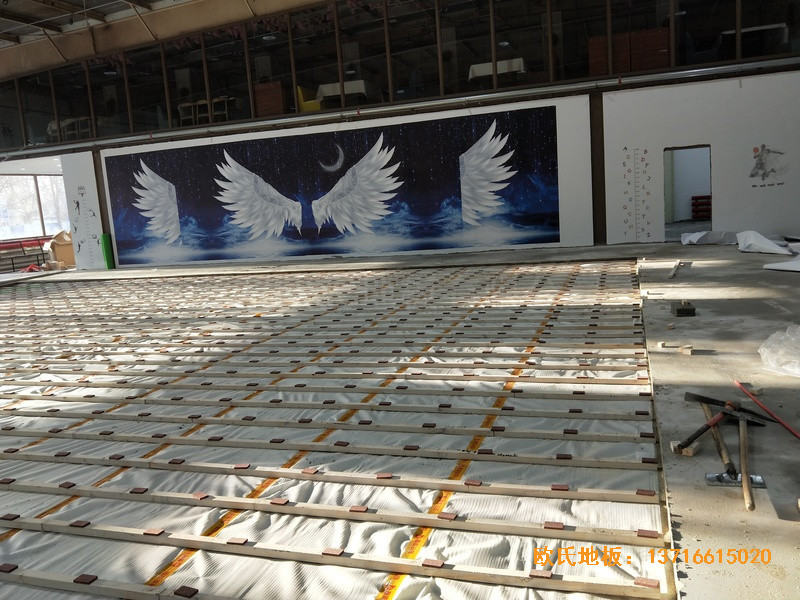 長春CBD汽車生活館籃球館體育地板鋪裝案例1