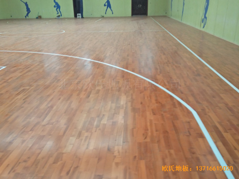 陽煤集團三礦球館運動地板鋪設(shè)案例4