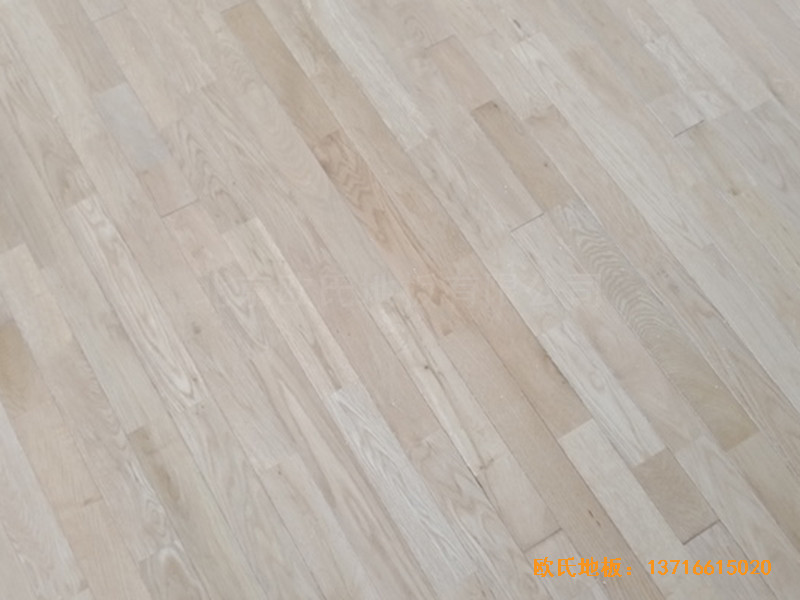 北京房山城建婁子水小學(xué)籃球館體育地板施工案例3