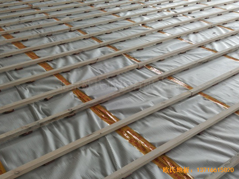 南京江寧區(qū)籃球俱樂部體育地板施工案例1