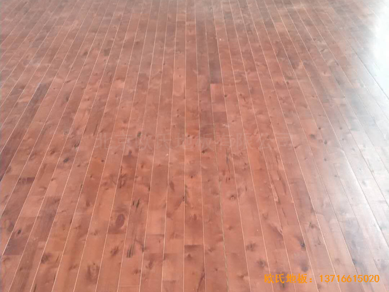 四川南充順慶區(qū)消防隊(duì)運(yùn)動(dòng)館運(yùn)動(dòng)地板鋪裝案例5