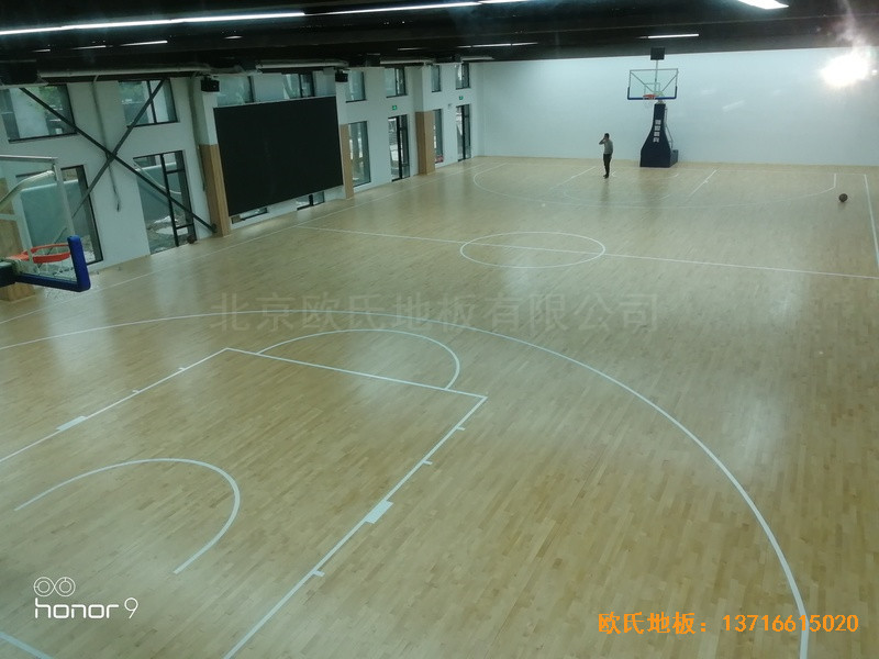 上海江楊南路485號攻守道場運(yùn)動地板安裝案例3