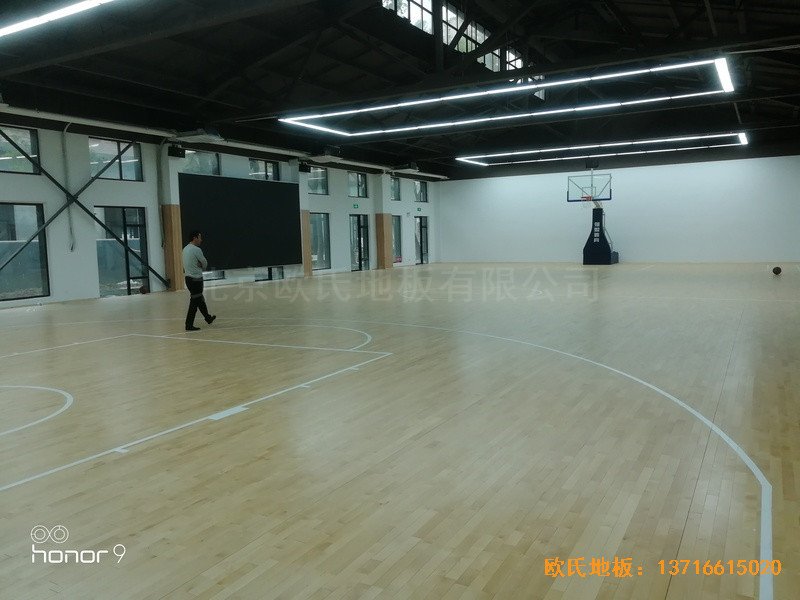 上海江楊南路485號攻守道場運(yùn)動地板安裝案例5