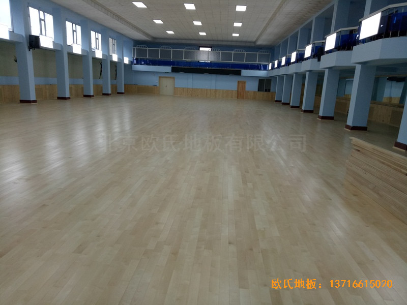 圖們鐵路運(yùn)動館運(yùn)動地板施工案例0