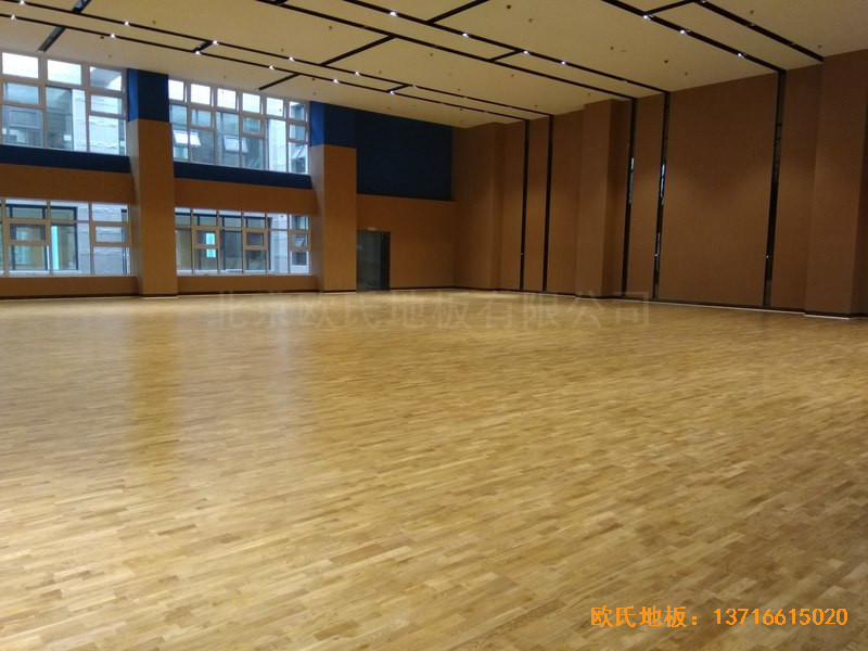 山東臨沂掌舵會(huì)所運(yùn)動(dòng)館運(yùn)動(dòng)地板鋪設(shè)案例4