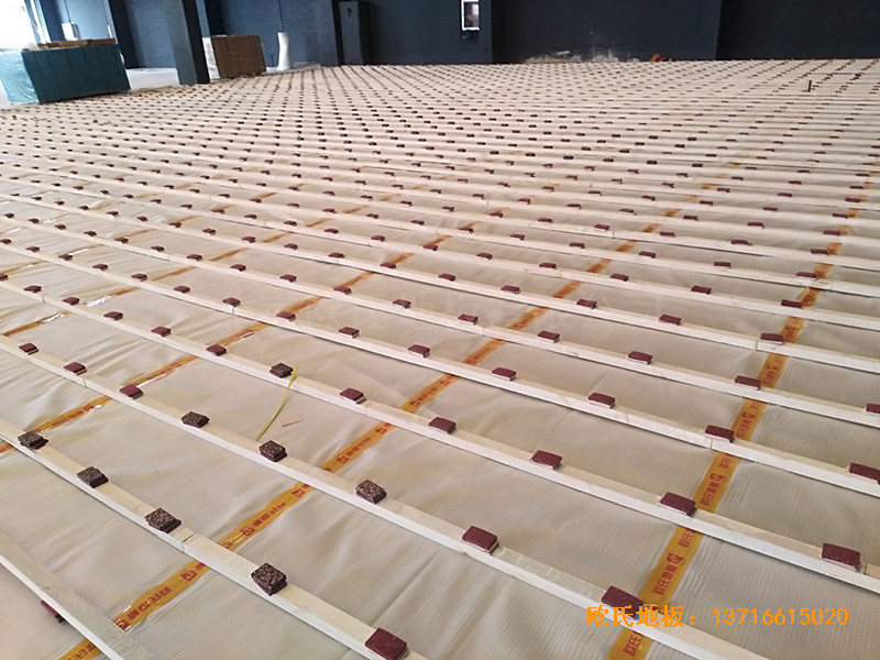 山東同昌23號(hào)籃球館體育地板施工案例1