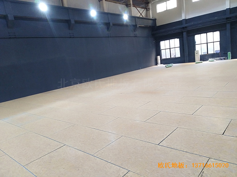 山東同昌23號(hào)籃球館體育地板施工案例2