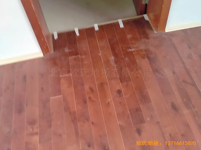 四川南充順慶區(qū)消防隊(duì)運(yùn)動館運(yùn)動地板鋪裝案例