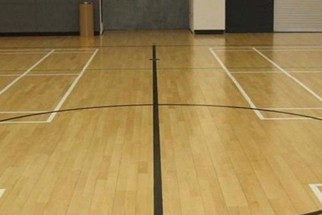 實(shí)木運(yùn)動地板