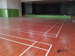 松木體育館木地板怎么保養(yǎng)