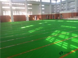 中等運(yùn)動(dòng)場(chǎng)地地板施工工藝