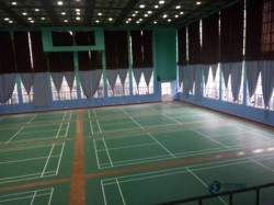 一般體育場(chǎng)地地板施工隊(duì)