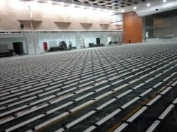 購買松木舞臺體育場地板哪個(gè)牌子較好