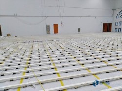 小學(xué)運(yùn)動場地木地板施工方案