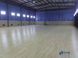 定做籃球運(yùn)動(dòng)木地板保障