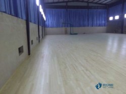 常用松木舞臺運動體育地板哪個牌子好