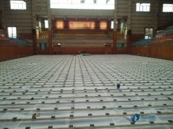 購買體育運(yùn)動木地板維護(hù)保養(yǎng)